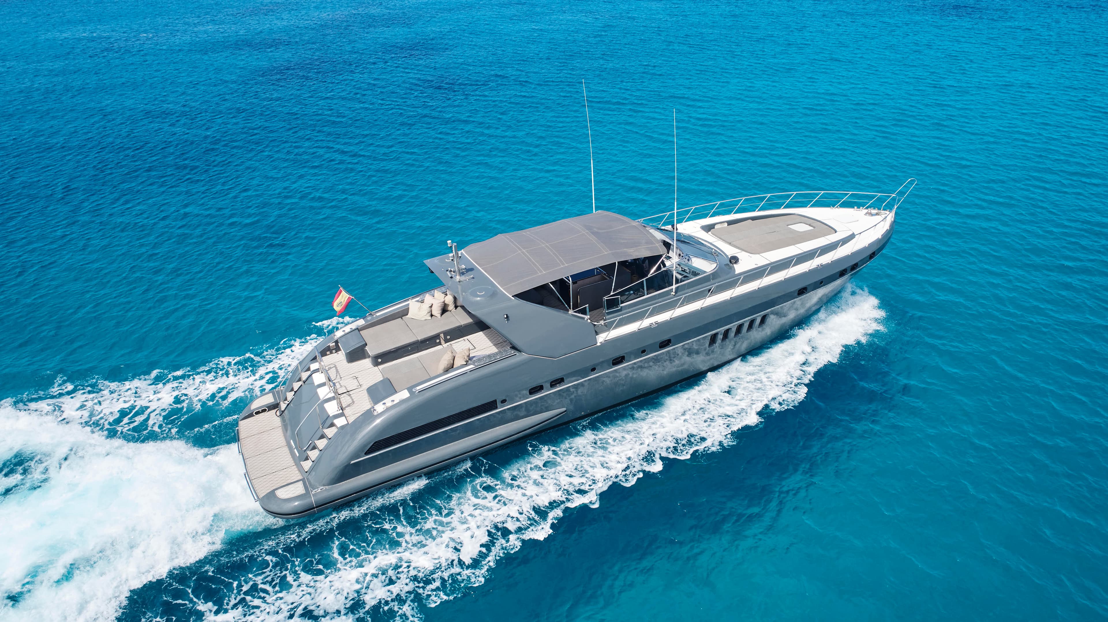 Mangusta 80 "HH" exterior 5