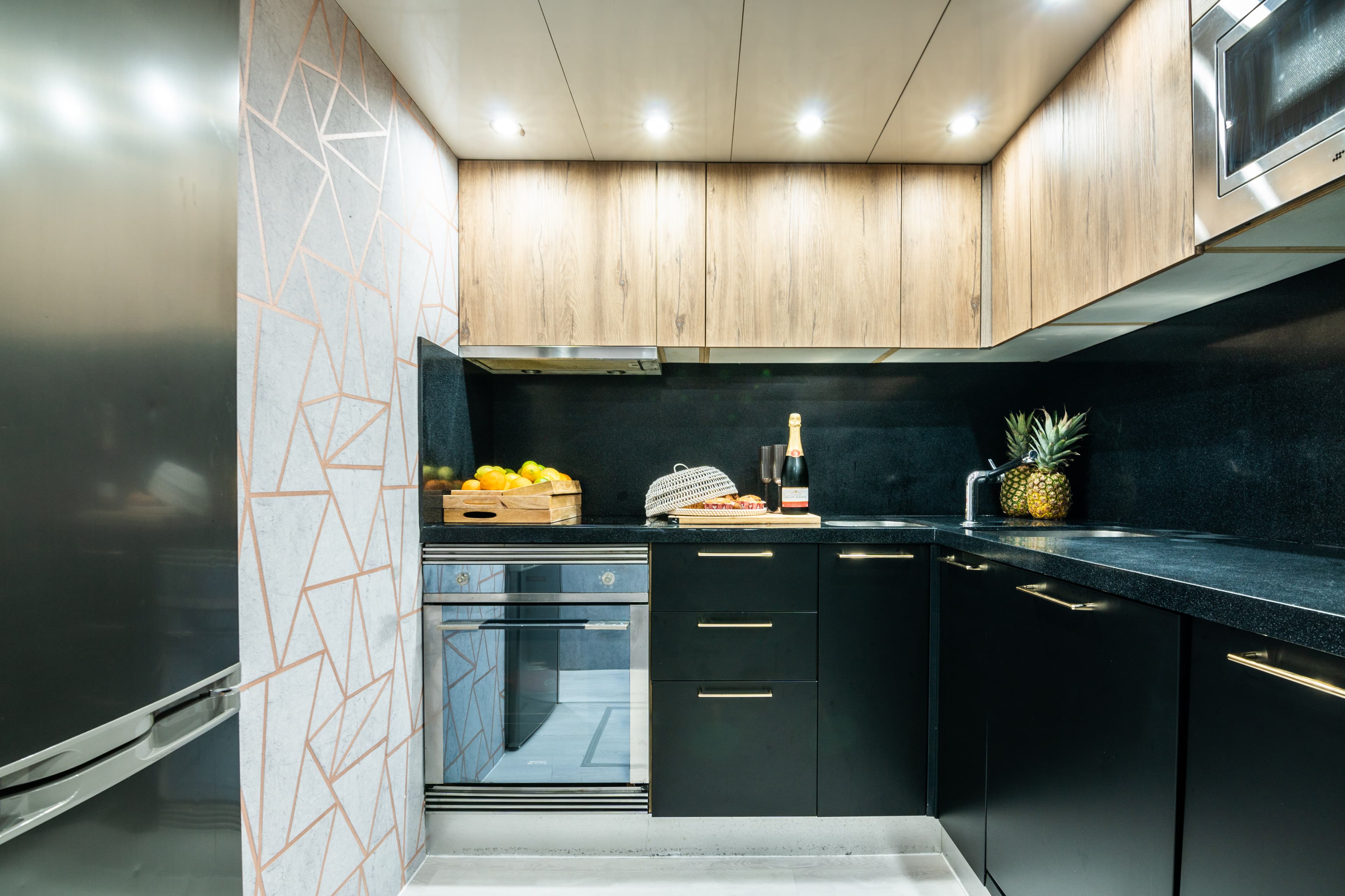 Mangusta 80 "Nina" interior 7