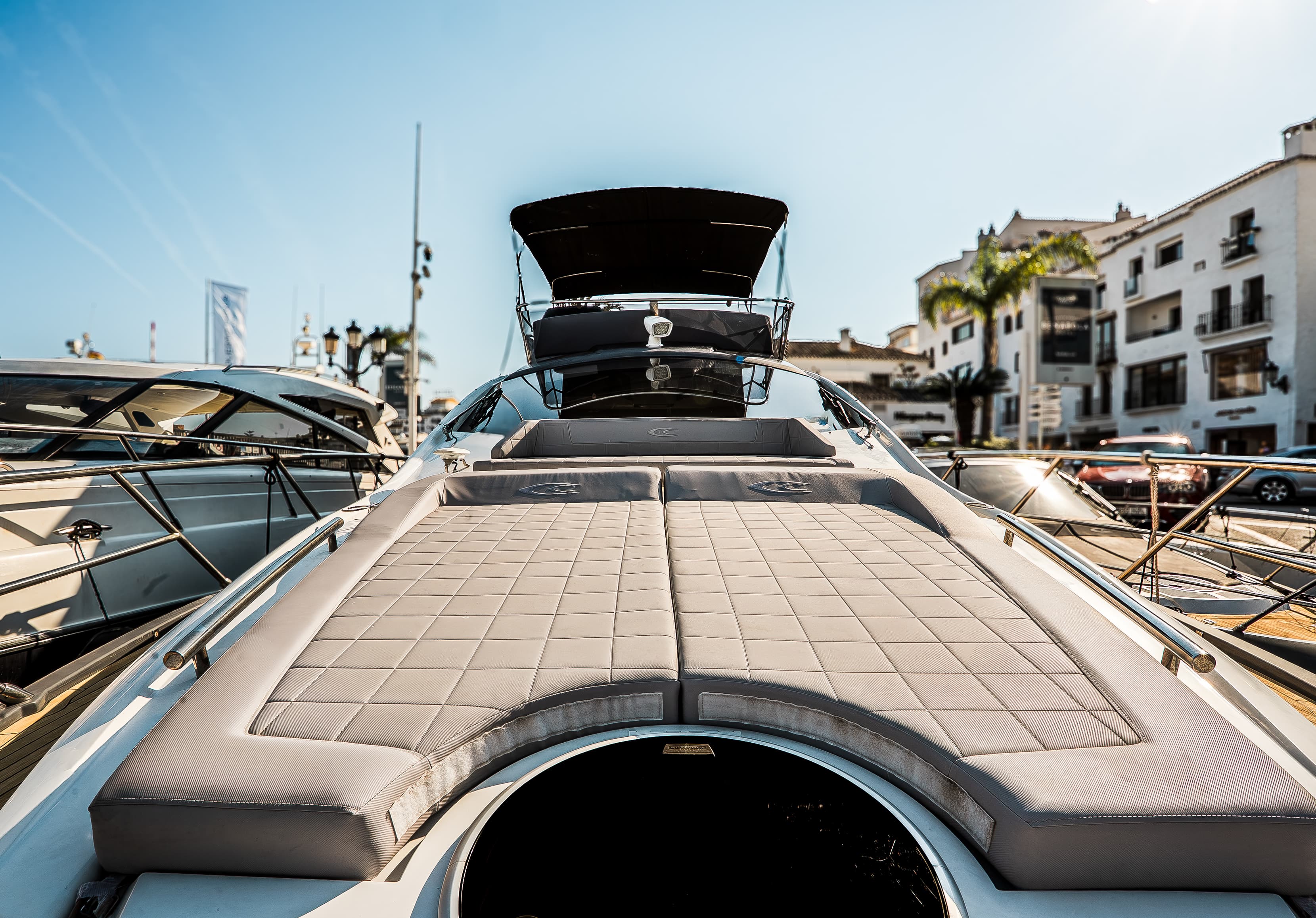 Cobrey 50 Fly "Swederm" exterior — yacht charter Marbella 15