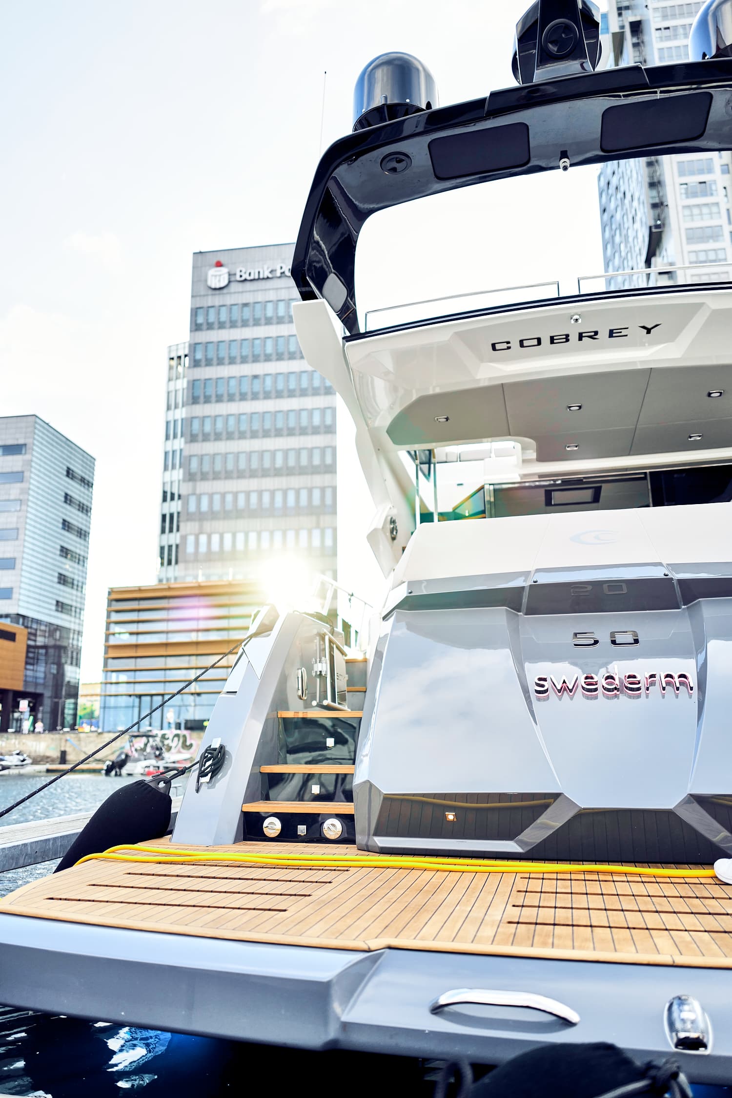 Cobrey 50 Fly "Swederm" exterior — yacht charter Marbella 3
